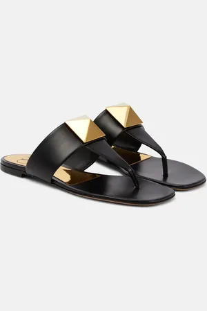 VALENTINO GARAVANI One Stud leather thong sandals