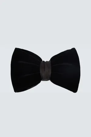 Giorgio Armani Velvet bow tie