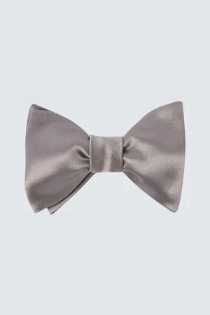 Brunello Cucinelli Cotton and silk satin bow tie