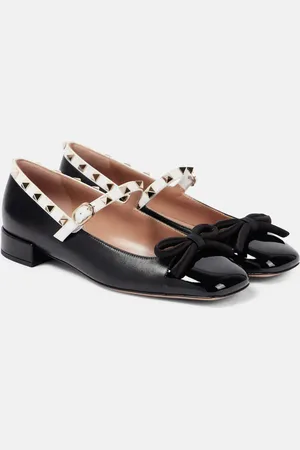 VALENTINO GARAVANI Rockstud Bow patent leather Mary Jane flats