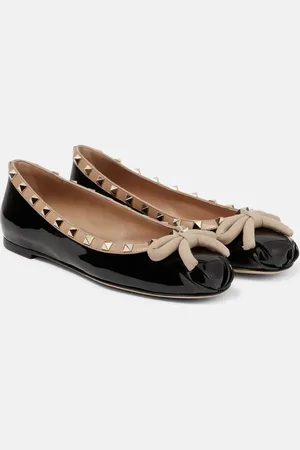 VALENTINO GARAVANI Rockstud patent leather ballet flats