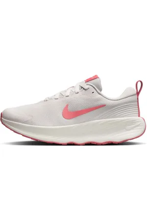 Nike Tenis de caminata para mujer Promina