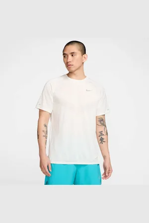 Nike Playera de correr de manga corta Dri-FIT ADV para hombre Stride