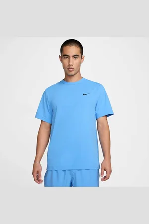 Nike Playera versátil de manga corta Dri-FIT UV para hombre Hyverse