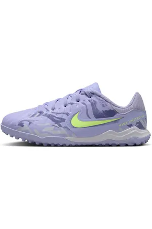 Nike Tacos de fútbol TF de corte low para niños grandes United Jr. Tiempo Legend 10 Academy