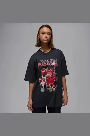 Nike Jordan Playera de manga corta con gráfico oversized para mujer