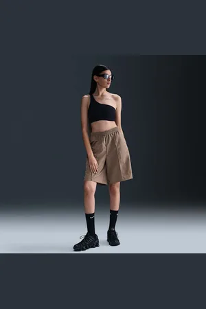 Nike Shorts de tiro alto de 23 cm para mujer Sportswear Everything Wovens