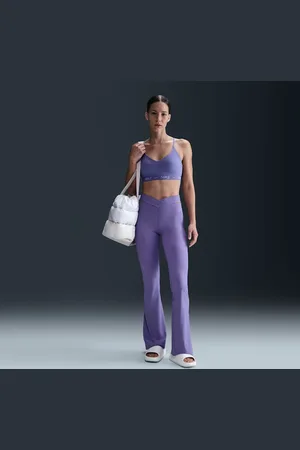 Nike Leggings acampanados de tiro alto y sujeción suave para mujer Zenvy Rib