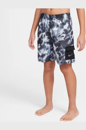 Nike Traje de baño tipo shorts cargo con forro interior de 18 cm Swim Voyage para niños talla grande