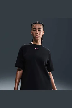 Nike Playera de manga corta holgada para mujer A