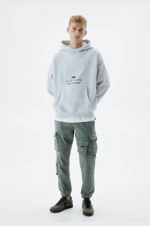 Pull&Bear Pantalón Tipo Jogger Cargo Multibolsillos