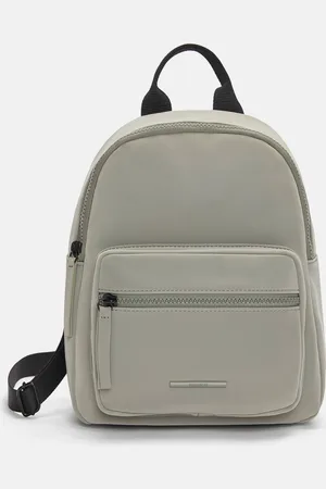 Pull&Bear Mini Mochila Engomada