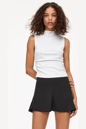 Pull&Bear Top Frunces Cuello Perkins