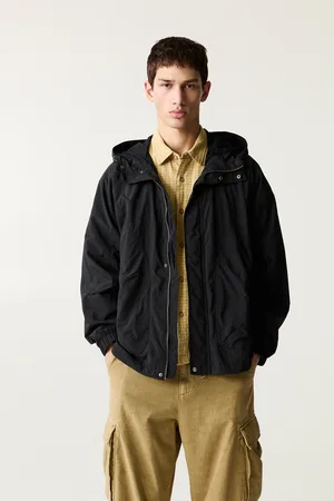 Pull&Bear Impermeable Capucha