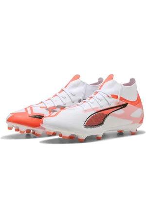 PUMA Tacos de Fútbol ULTRA 5 MATCH+ FG/AG en Talla 28.5 en Blanco |