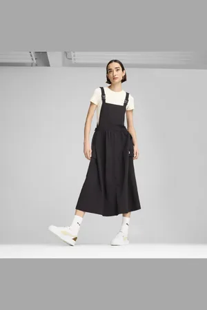PUMA Vestido Con Peto Downtown para Mujer en Talle Mediana en Negro