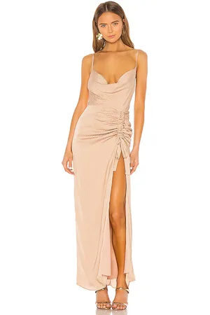 NBD Vestido largo davis en color bronce talla M en - Tan. Talla M (también en S, XS).