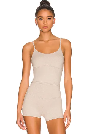 WellBeing + BeingWell Camiseta tirantes ripley en color taupe talla L en - Taupe. Talla L (también en XL).