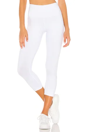 alo High waist airbrush capri legging en color talla L en - White. Talla L (también en M, S, XS).