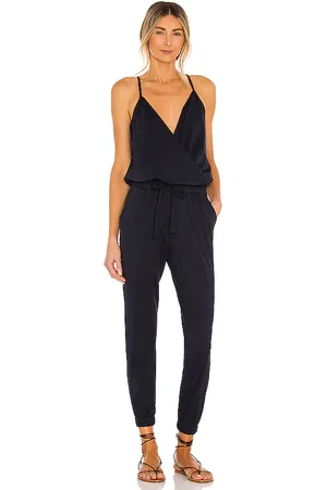 Bobi Supreme jersey tied waist v neck jumpsuit en color azul marino talla M en - Navy. Talla M (también en S, XS).