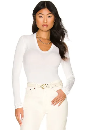 ENZA COSTA Rib fitted long sleeve en color talla M en - White. Talla M (también en L, S, XS).
