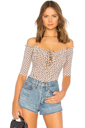MAJORELLE Body sin hombros selina en color rubor talla XS en - Blush. Talla XS (también en XXS).
