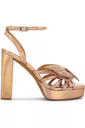Zapatos plataforma de color dorado para mujer | FASHIOLA.mx