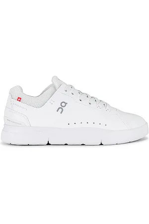 On Running Zapatilla deportiva roger advantage en color blanco talla 10 en - White. Talla 10 (también en 10.5, 11, 6.5, 7, 7.5, 8, 8.5, 9, 9.5).