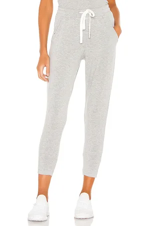 Splits59 Pantalón deportivo reena en color gris talla M en - Grey. Talla M (también en S, XL, XS).