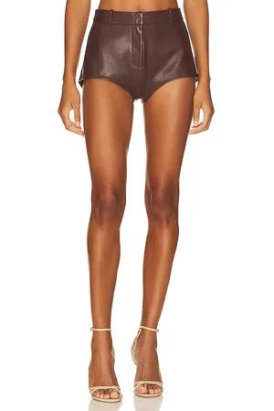 LaMarque Annaise short en color chocolate talla L en - Chocolate. Talla L (también en S, XL, XS).