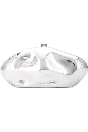 Cult Gaia Estuche caldera en color plateado metálico talla all en - Metallic Silver. Talla all.