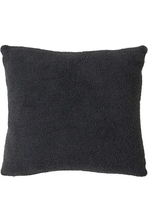 Barefoot Dreams Almohada cozychic en color negro talla all en - Black. Talla all.