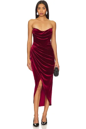 ASTR Vestido terciopelo meghan en color rojo talla L en - Red. Talla L (también en XL, XS).