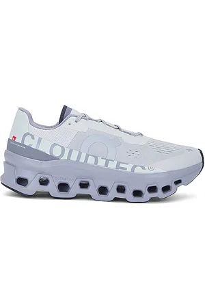 On Running Zapatilla deportiva cloudmster en color gris talla 10 en - Grey. Talla 10 (también en 10.5, 11, 11.5, 12, 12.5, 8, 8.5, 9, 9.5).