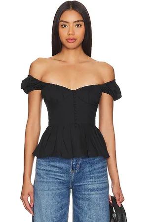 Bardot X revolve larna top en color talla 2 en - Black. Talla 2 (también en 4).