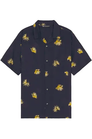 Travis Mathew Camisa casino holiday en color azul talla M en - Blue. Talla M (también en L).