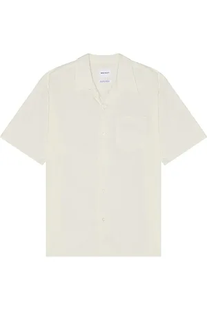 Norse projects Camisa en color blanco talla M en - White. Talla M (también en S).