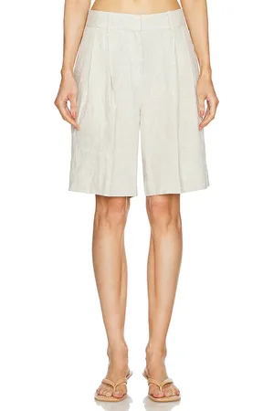 GRLFRND Linen bermuda shorts en color beige talla S en - Beige. Talla S (también en XS, XXS).