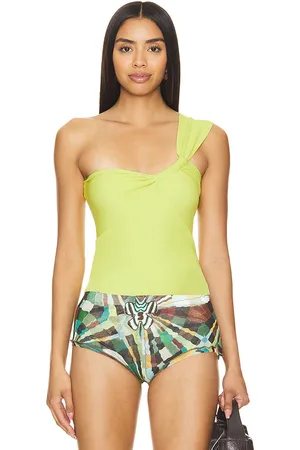 ASTR Brie sweater top en color amarillo talla L en - Yellow. Talla L (también en S).