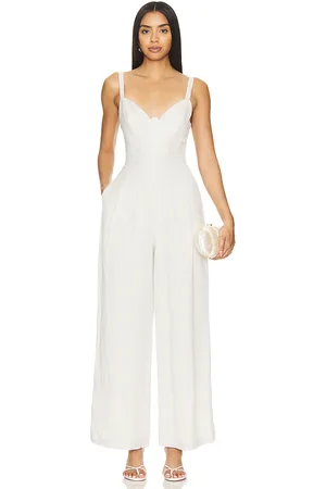 ASTR Caspar jumpsuit en color beige talla S en - Beige. Talla S (también en XS).