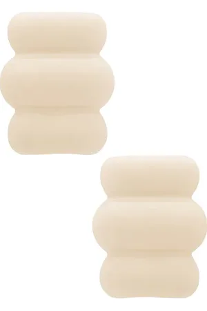 Julietta Pendientes barrel en color talla all en - White. Talla all.