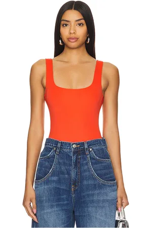 GOOD AMERICAN Cuerpo de tanque de buceo modern en color rojo talla 3X en - Red. Talla 3X (también en 4X, 5X).
