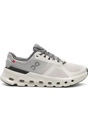 On Running Zapatilla deportiva cloudrunner 2 en color blanco talla 10 en - White. Talla 10 (también en 10.5, 11.5, 12, 13, 8, 8.5, 9.5).