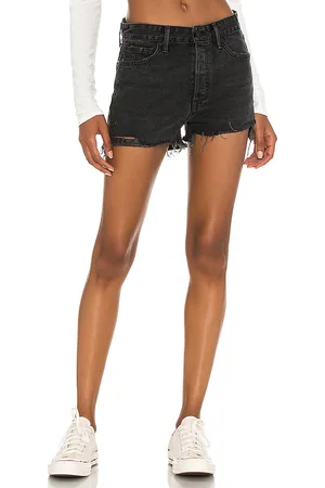 GRLFRND Helena high rise cut off short en color negro talla 23 en - Black. Talla 23 (también en 24, 25, 26, 28).
