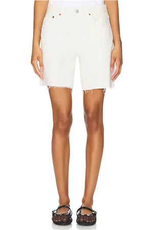 RE/DONE Short con recortes boyfriend en color blanco talla 27 en - White. Talla 27 (también en 30, 31).