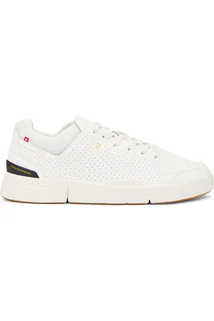 On Running Zapatilla deportiva roger en color blanco talla 7 en - White. Talla 7 (también en 7.5).