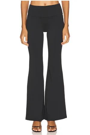 superdown Pantalón kole en color talla M en - Black. Talla M (también en S, XS, XXS).