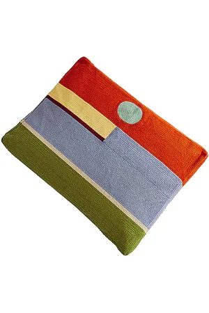 Dusen Dusen Cama de perro embroidered dog bed en color multi talla all en - Multi. Talla all.