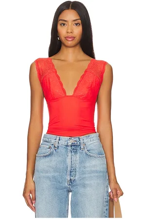 Free People Camisola intimately fp power play en color rojo talla L en - Red. Talla L (también en XL).