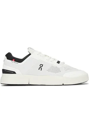 On Running Zapatilla deportiva roger en color blanco talla 7 en - White. Talla 7 (también en 7.5, 8).